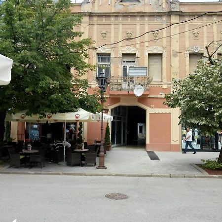 Apartman Galerija Νόβι Σαντ Εξωτερικό φωτογραφία